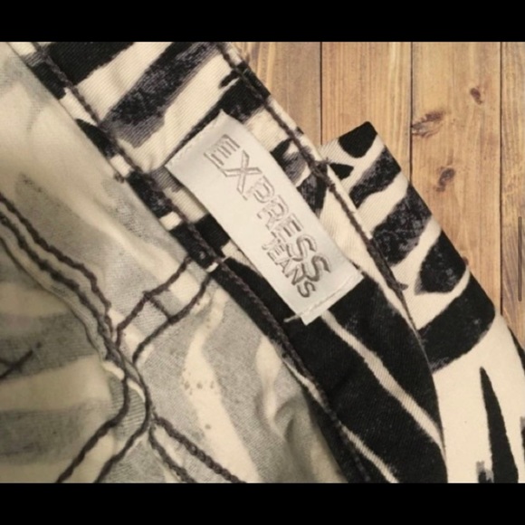 Express pants - Picture 5 of 7